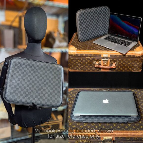 LOUIS VUITTON Damier Graphite Computer Sleeve MM fits Macbook Pro - Picture 2 of 16